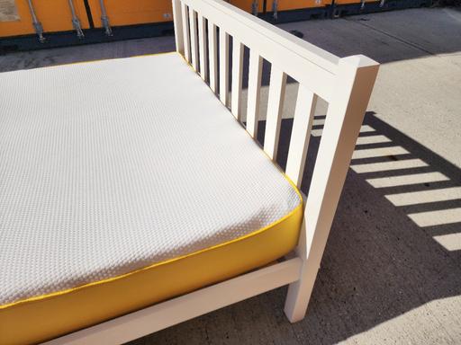 Buy & Sell Romford Havering - Photos for King size bed and Eve mattress (can deliver)