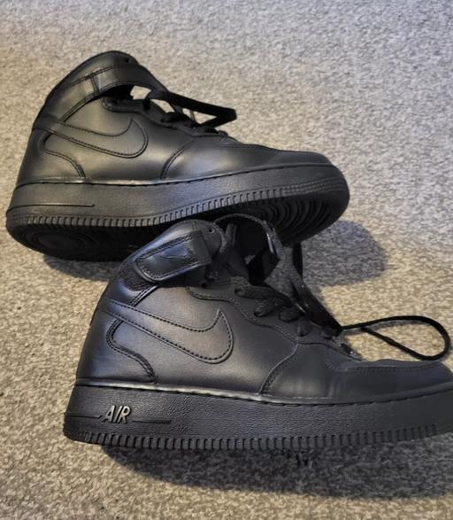 Buy & Sell Wallington Sutton - Photos for Nike Air Force 1 High Top Trainers