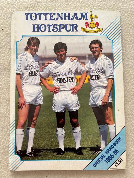 Buy & Sell Muxton Telford and Wrekin - Photos for Tottenham Hotspur Official Handbook 1985-86