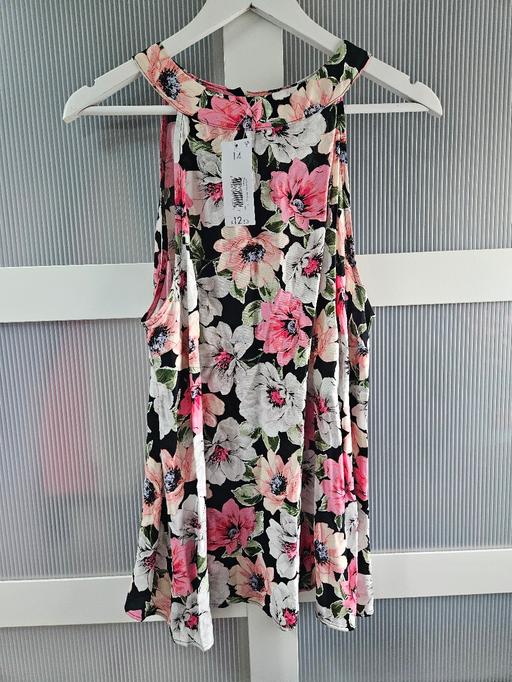 Buy & Sell Silverstone West Northamptonshire - Photos for 🌟NEW🌟 Size 14 MATALAN summer top