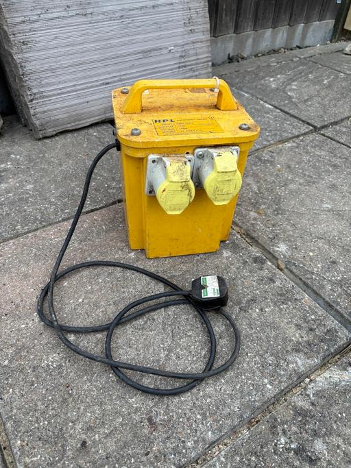 Buy & Sell East Malling Tonbridge and Malling - Photos for 110v Transformer
