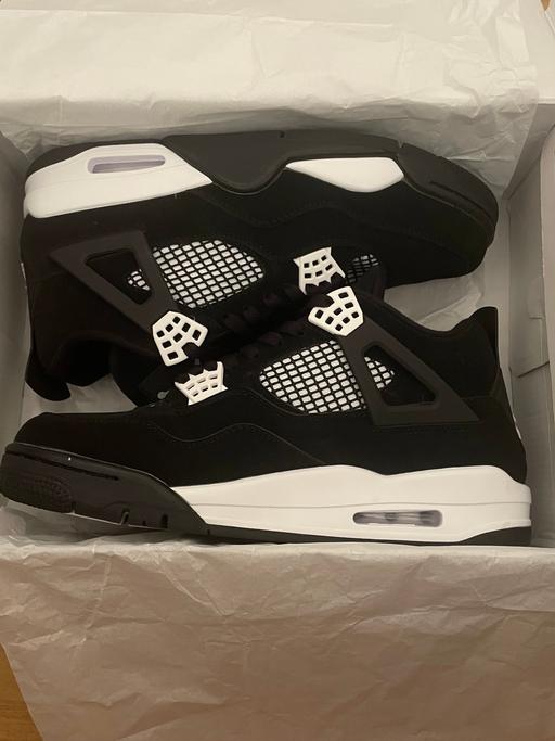 Buy & Sell Manor House North London - Photos for Air Jordan 4 Retro 'White Thunder'