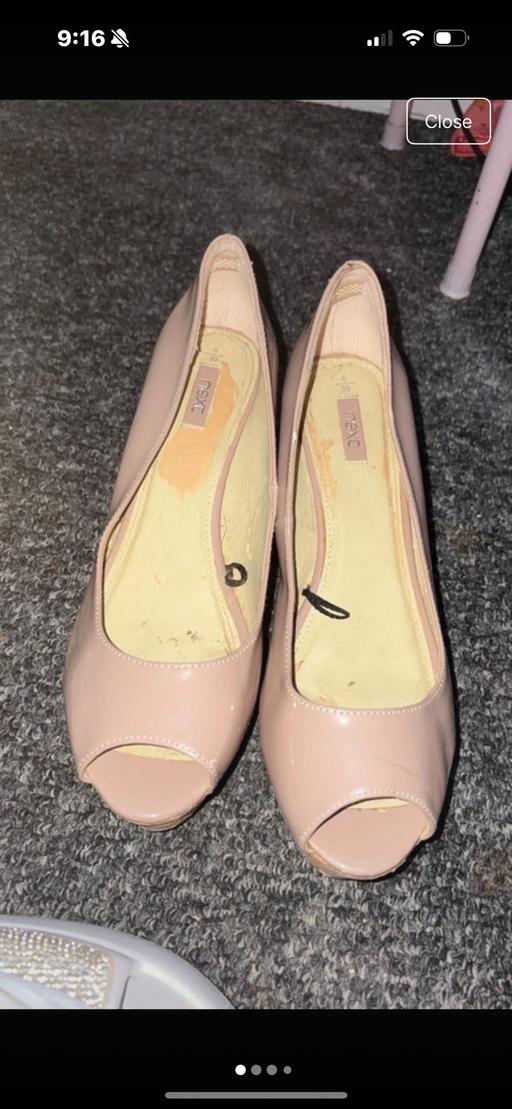 Buy & Sell Hill Top Sandwell - Photos for Women’s wedged heels ( Next)