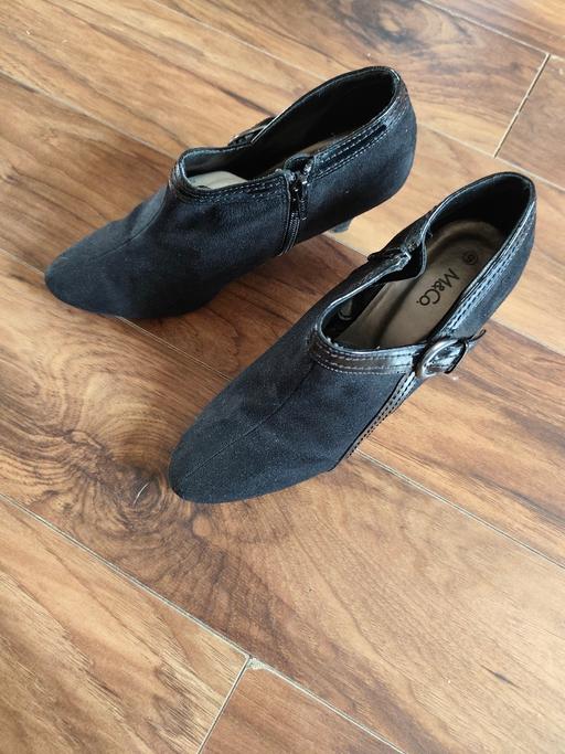 Buy & Sell Stornoway Eilean Siar - Photos for Ladies black shoes heeled UK 5