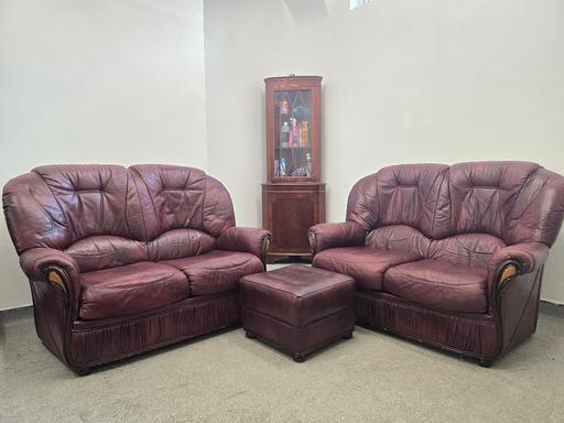 Buy & Sell Quarry Bank Dudley - Photos for ox blood Italian leather 2x2 with footstall