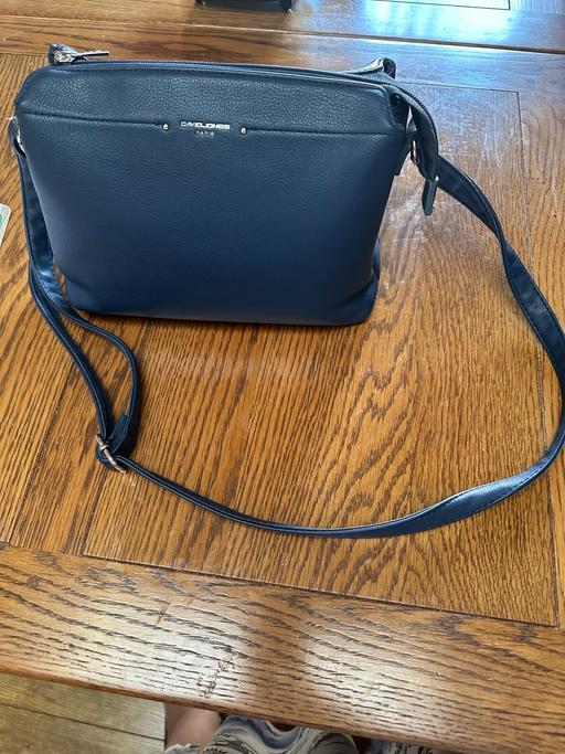Buy & Sell Blakenhall Wolverhampton - Photos for 1 used David jones shoulder Bag