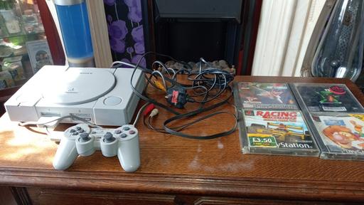 Buy & Sell Shard End Birmingham - Photos for chipped ps1, bundle with 4 games