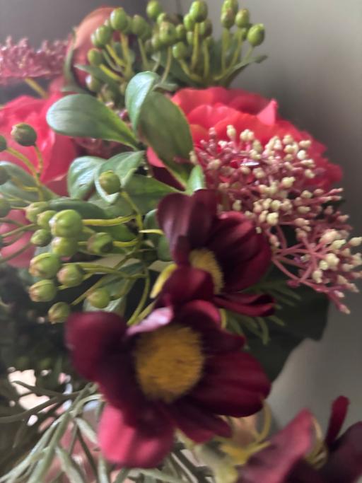 Buy & Sell Bartley Green Birmingham - Photos for Vase of flowers