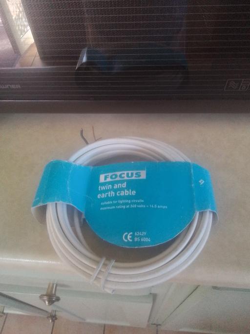 Buy & Sell Aldridge Walsall - Photos for BRAND NEW FOCUS TWIN AND EARTH CABLE