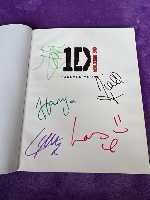 Buy & Sell Wimblebury Cannock Chase - Photos for One Direction Signed Book #1
