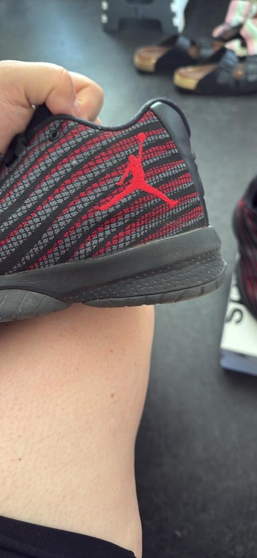Buy & Sell Northfield Birmingham - Photos for Jordan trainers size 6 adults