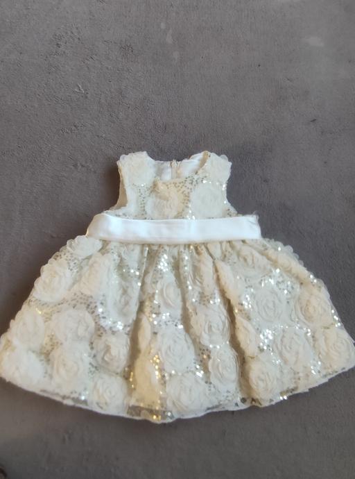Buy & Sell Grafton Street Industrial Estate West Northamptonshire - Photos for Baby frock