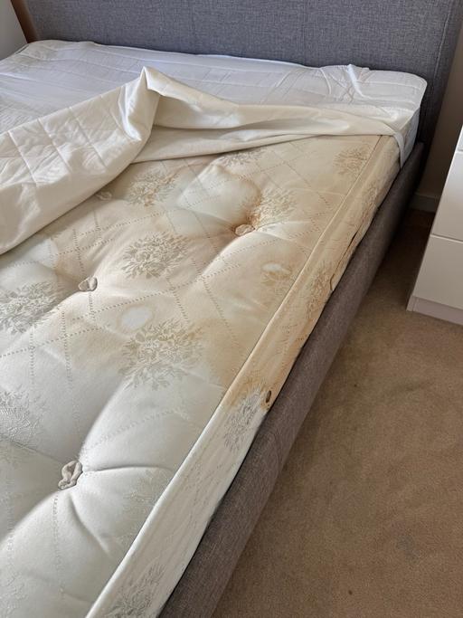 Buy & Sell Blackwall East London - Photos for Small double mattress