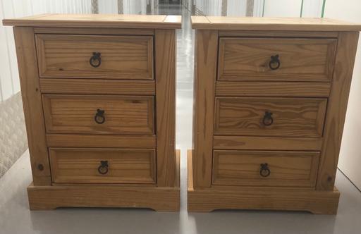 Buy & Sell Yardley Birmingham - Photos for PAIR OF CORONA PINE BEDSIDE TABLES