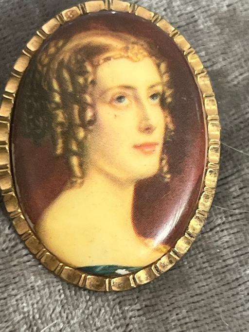 Buy & Sell Brighton Brighton - Photos for Beautiful vintage portrait brooch