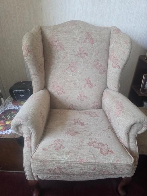 Buy & Sell Bilston Wolverhampton - Photos for Parker Knoll style wing back chair with stool