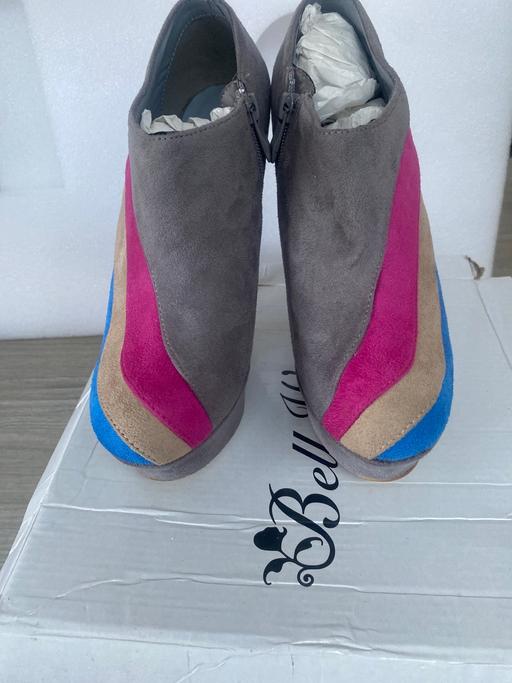Buy & Sell Enfield Town Centre Enfield - Photos for Belle women