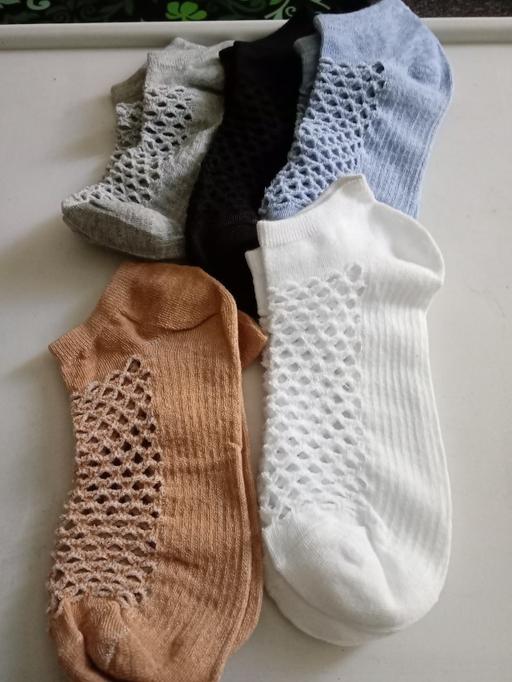 Buy & Sell Horncastle East Lindsey - Photos for 5 pairs of one size trainer socks