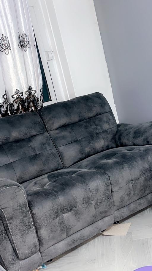Buy & Sell Leeds Maidstone - Photos for Recliner sofa 3+2 seats
