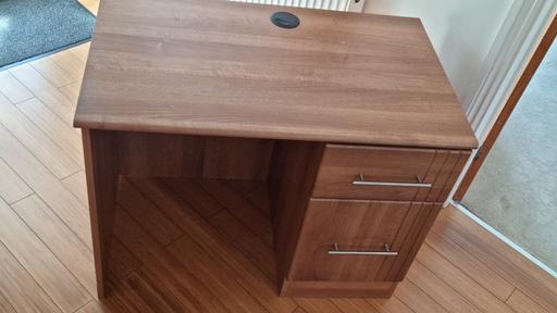 Buy & Sell Wembley Brent - Photos for Desk