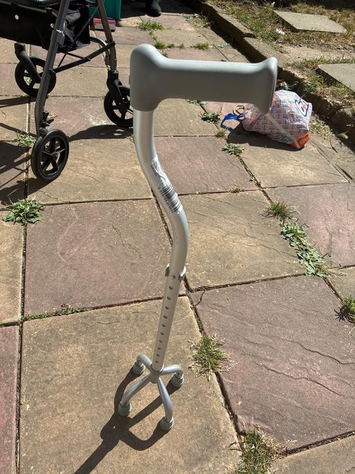 Buy & Sell South Hornchurch East London - Photos for Quad cane small base walking stick