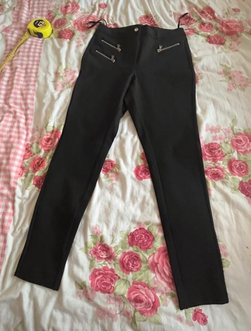 Buy & Sell Cann Hall East London - Photos for Black M&S skinny trousers with zip detail