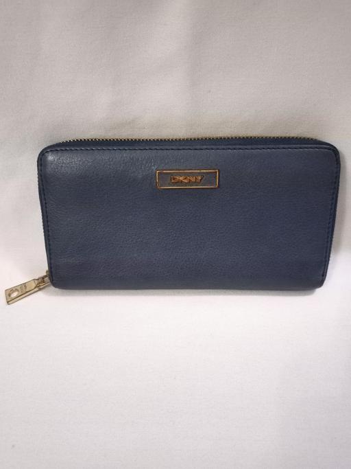 Buy & Sell Hall Green Birmingham - Photos for DKNY REAL LEATHER LADIES LARGE PURSE.