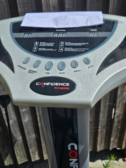 Buy & Sell Waltham Cross Broxbourne - Photos for Fitness Vibrating Machine