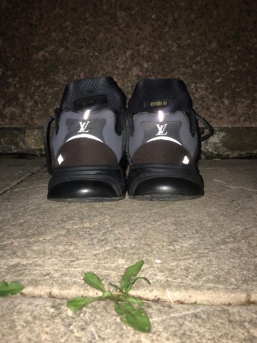 Buy & Sell Roydon Harlow - Photos for Louis Vuitton tactic runner
