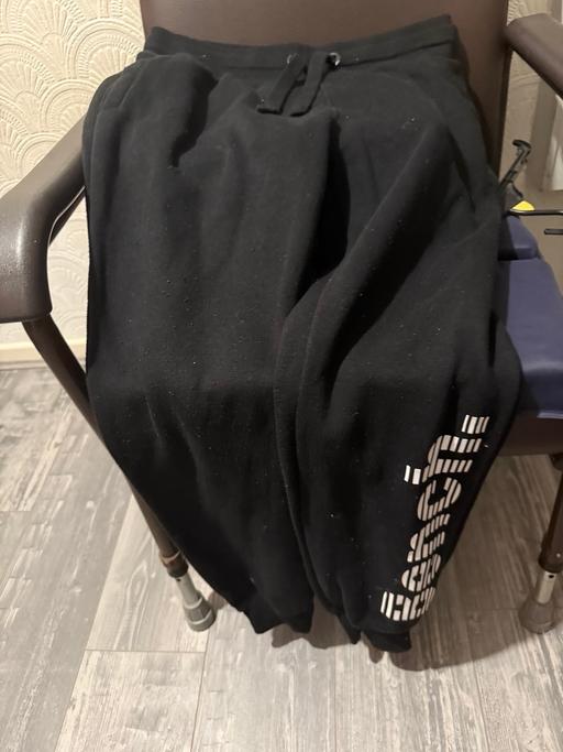 Buy & Sell Birmingham Solihull - Photos for Bench joggers
