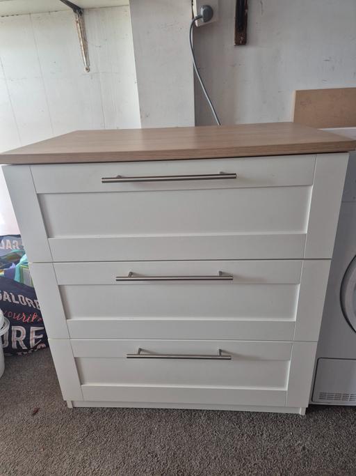 Buy & Sell Willenhall Walsall - Photos for Mama's and Papa's Chest of drawers