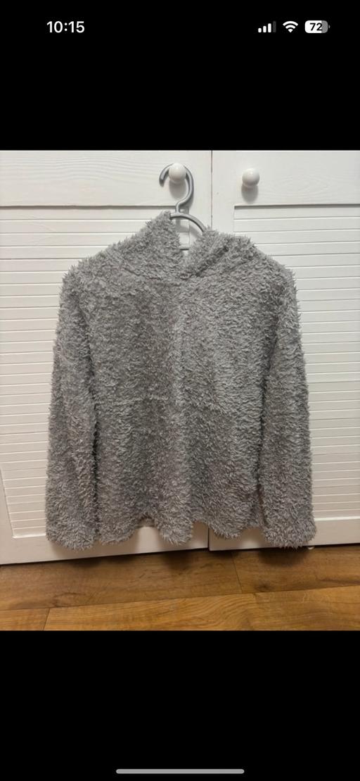 Buy & Sell Stoke Hill Exeter - Photos for Fluffy loungewear hoody