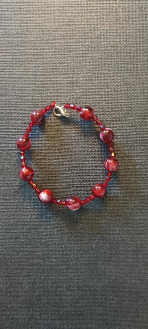 Buy & Sell Kempston Bedford - Photos for Red beaded bracelet