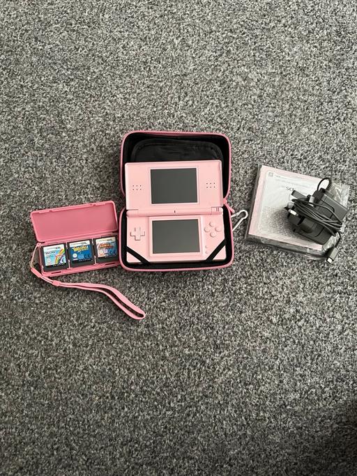 Buy & Sell Stonebroom North East Derbyshire - Photos for pink Nintendo DS