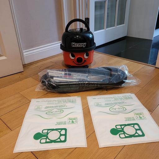 Buy & Sell Chigwell Epping Forest - Photos for Henry hoover hvr160-11