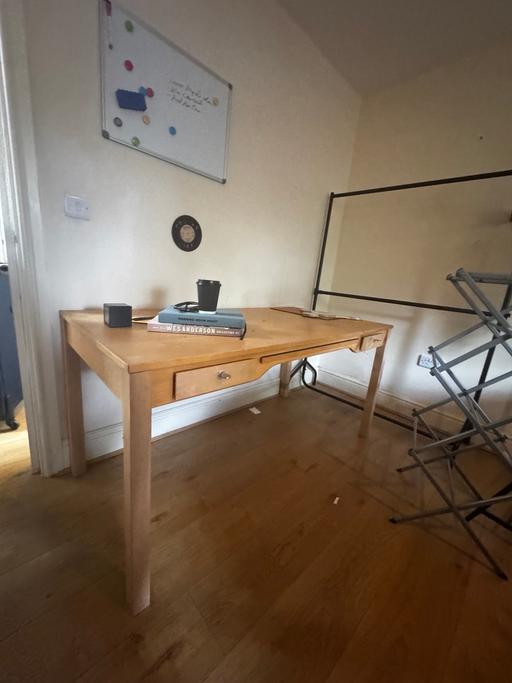 Buy & Sell Noel Park North London - Photos for Large office desk
