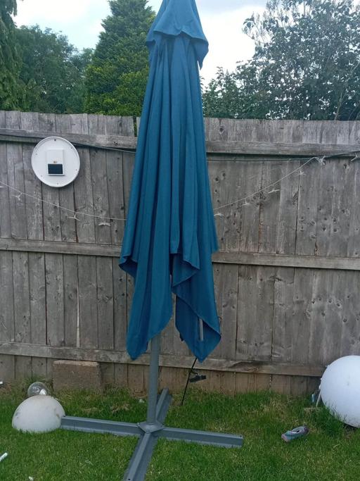Buy & Sell Yardley Wood Birmingham - Photos for Square blue parasol