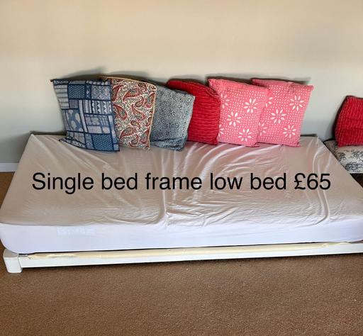 Buy & Sell Wandsworth South West London - Photos for Single bed frame (low bed)