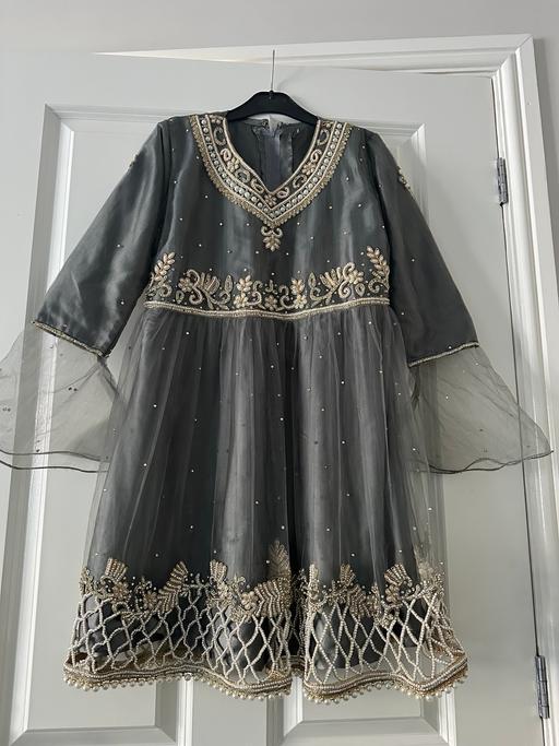 Buy & Sell Vauxhall Birmingham - Photos for Grey asian partywear girls sharara in size 34
