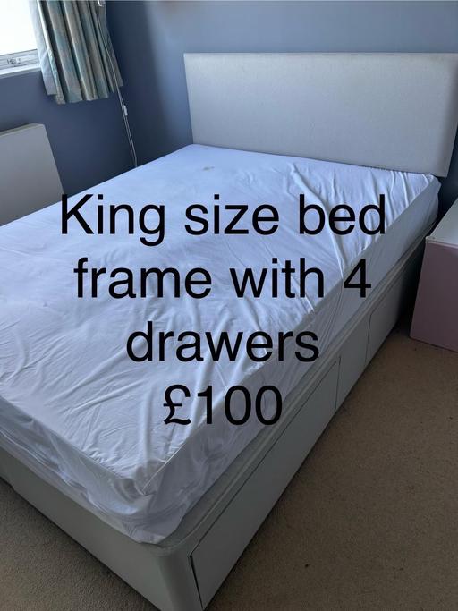 Buy & Sell Wandsworth South West London - Photos for King size bed frame