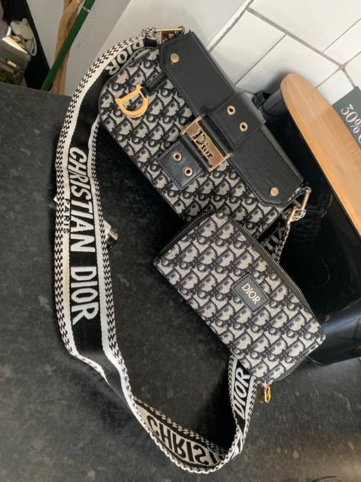 Buy & Sell Wombourne South Staffordshire - Photos for Cd bag and matching purse