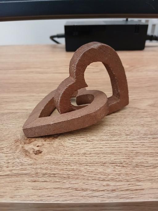 Buy & Sell Bradley Fold Trading Estate Bury - Photos for Linked Wooden Hearts Good Con