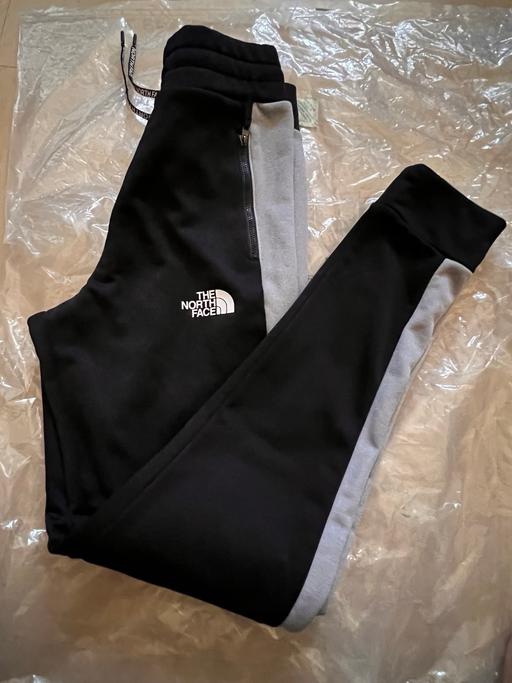 Buy & Sell East India East London - Photos for North Face joggers with drawstring waist