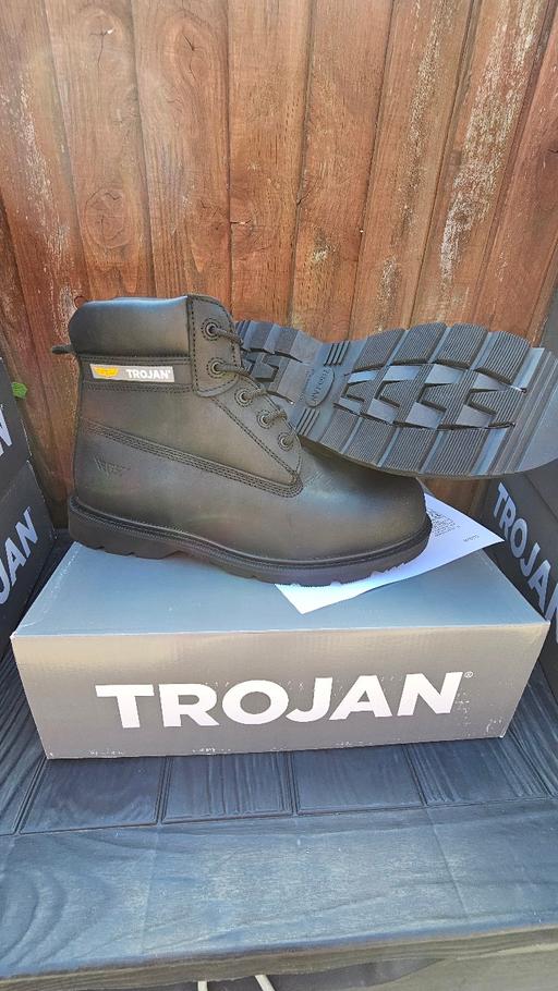Buy & Sell Dover Town Centre Dover - Photos for Steel Toecap Safety Boots/Hi-Vis Tabards