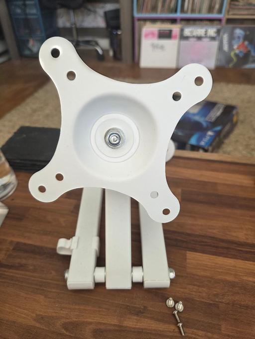 Buy & Sell Barbican Central London - Photos for extendable arm for echo show 10 TV