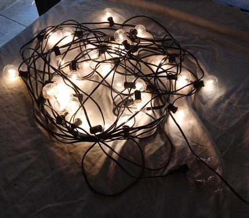 Buy & Sell Thornaby Stockton-on-Tees - Photos for 72ft/22 metres outdoor string lights