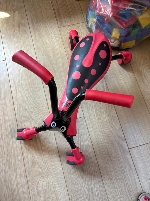 Buy & Sell Felbridge Tandridge - Photos for Scrambledbug. Foot to floor Ride -On.