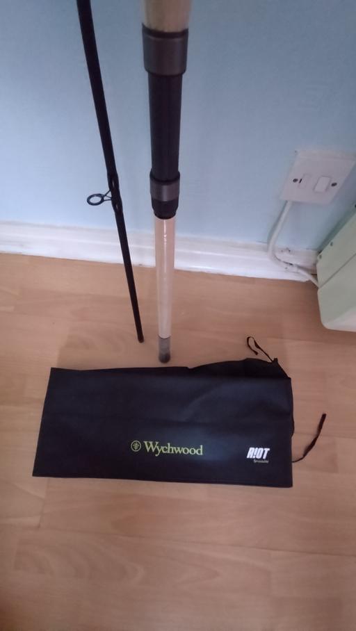 Buy & Sell Wednesbury Sandwell - Photos for Wychwood Riot Specialist Rod