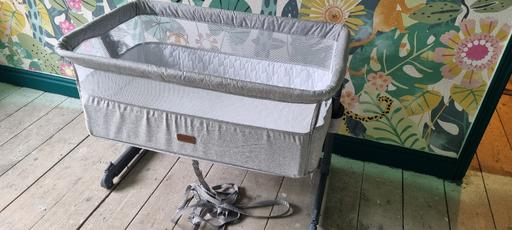 Buy & Sell Newbridge Wolverhampton - Photos for Nested Cozy Sleeper Bedside Crib