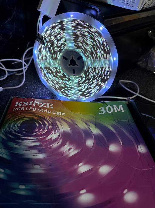Buy & Sell Duckmanton Chesterfield - Photos for Ksipze RGB led strip light